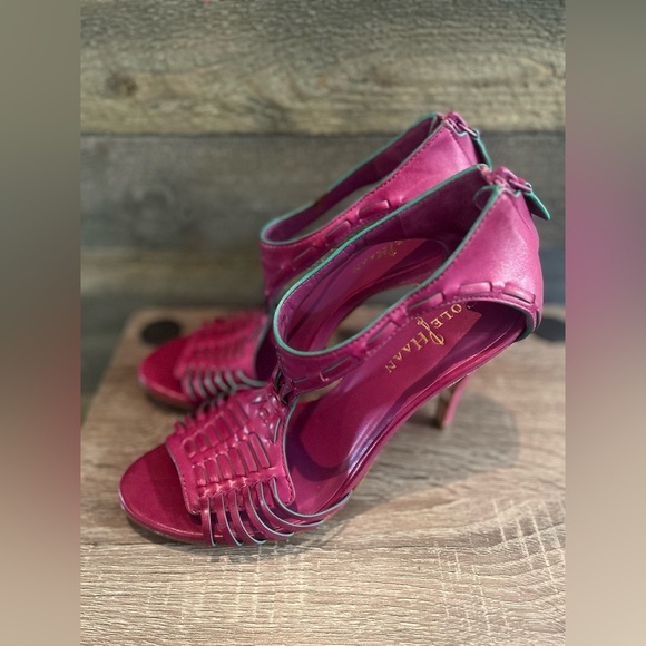 Cole Haan Woven T-Strap Stiletto Sandals with Nike Air Tech in Beet - Size 6.5 - Picture 11 of 15